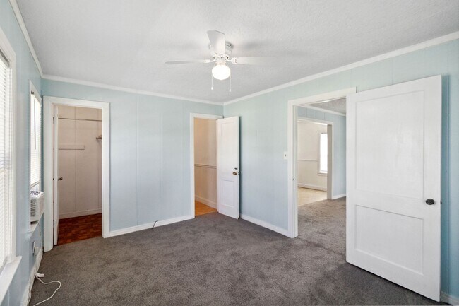 Building Photo - PENDING APPLICATION- Charming 1/1 Home in ...