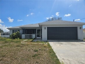 Building Photo - 4913 Bywood St