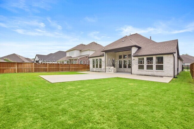 Building Photo - 28080 Woodland Bend Way