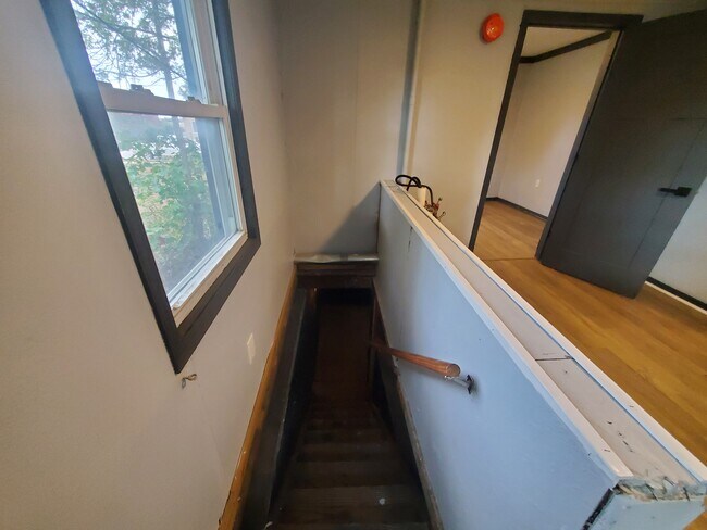 Building Photo - 2646 Reynolds St