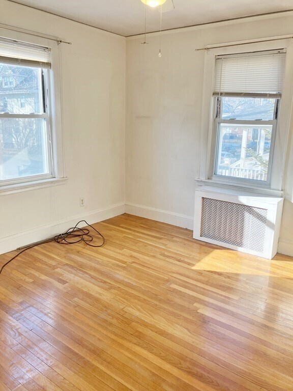 Building Photo - 175 Putnam St