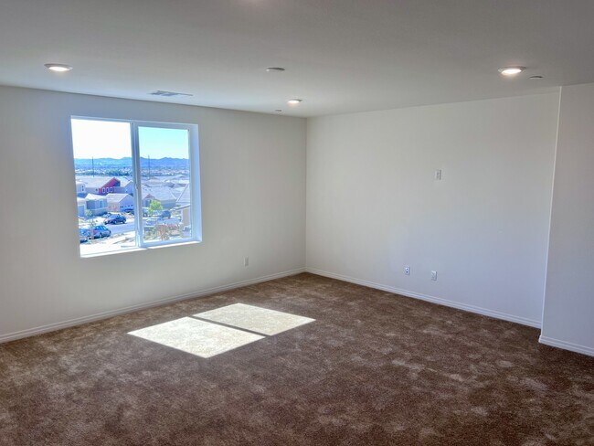 Building Photo - 30284 Truckee Cir