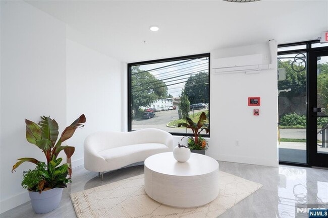 Building Photo - 3309 Liberty Ave