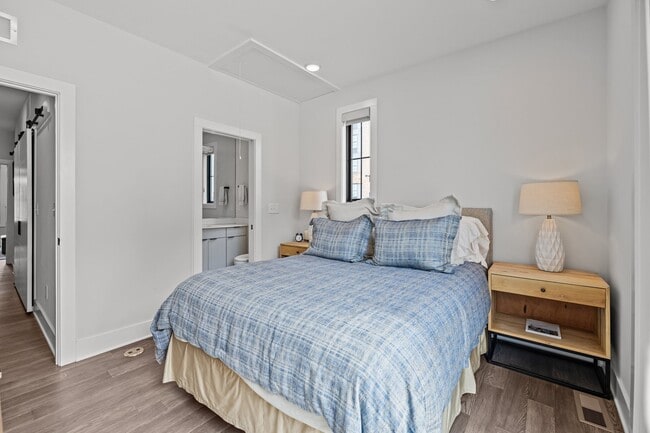Building Photo - 1207 Minter Pl