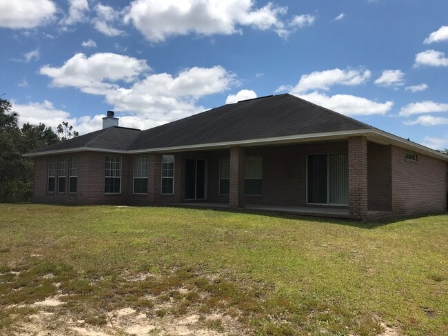 Building Photo - 2642 Hidden Creek Dr
