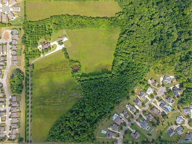 Building Photo - 1217 Indian Creek Rd NW