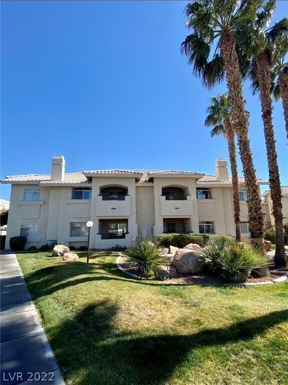 3320 S Fort Apache Rd 3320 S Fort Apache Rd Las Vegas NV 89117