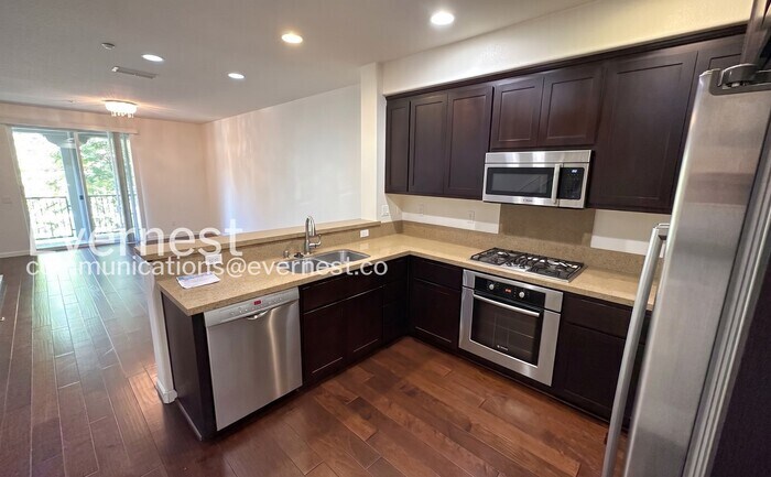 Building Photo - 602 Cedarville Ln