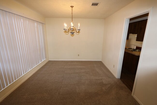 Building Photo - 22519 Deville Dr