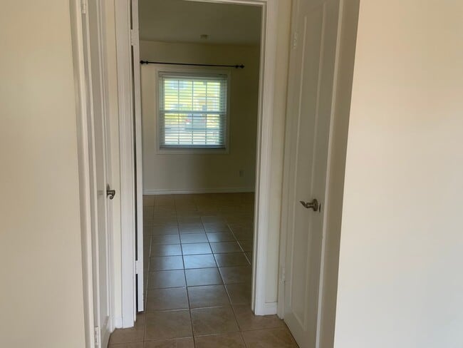 Building Photo - Coquina Key Condo