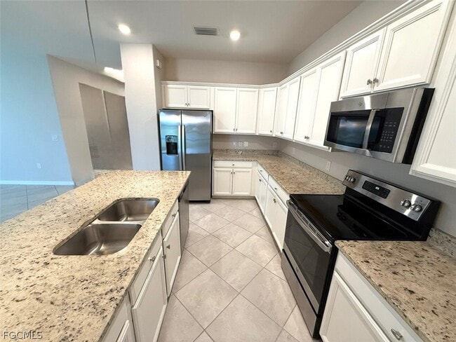 Building Photo - 14579 Palamos Cir