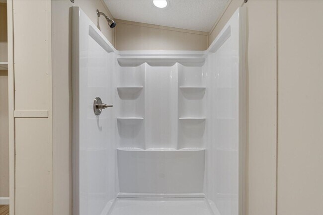 Building Photo - Peaceful 2BR 2 BA in Soddy Daisy