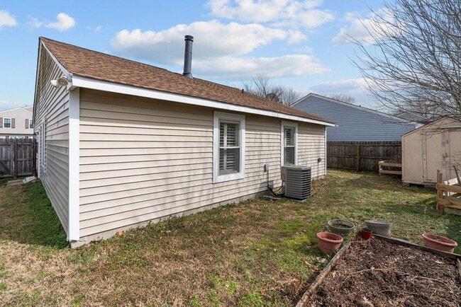 Building Photo - Just Listed in Virginia Beach – Move-In Ready!