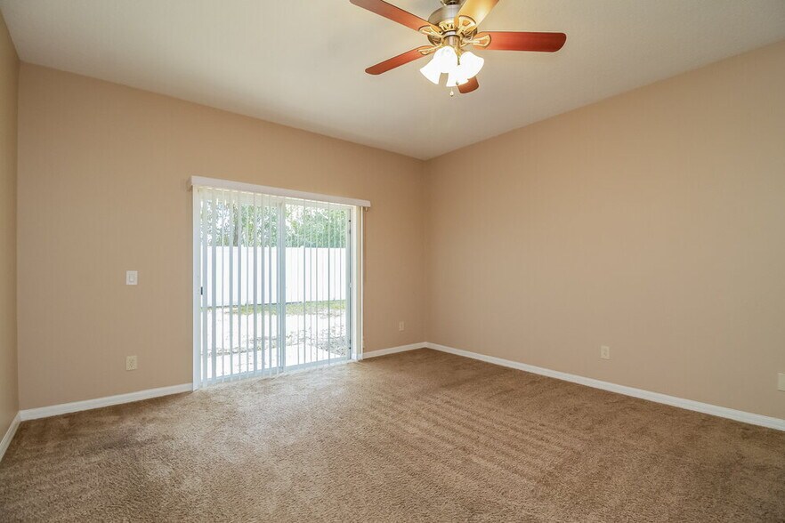 Building Photo - 1320 Falconwood Ct