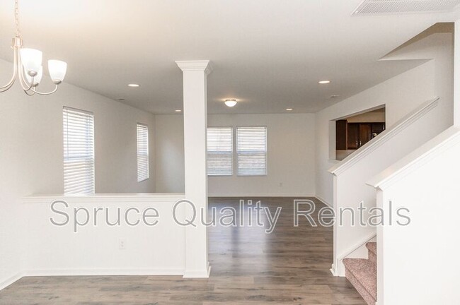 Building Photo - 1541 Mariners Ct