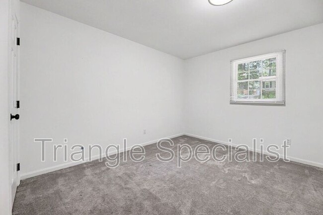 Building Photo - 1012 Askham Dr