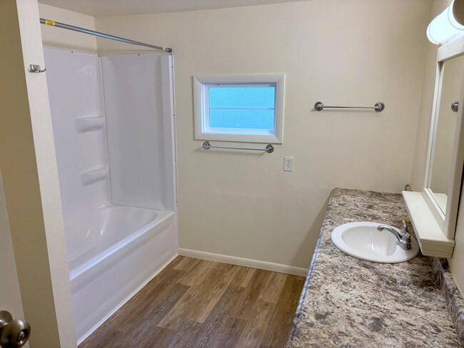 Building Photo - 239 Timberlane Dr