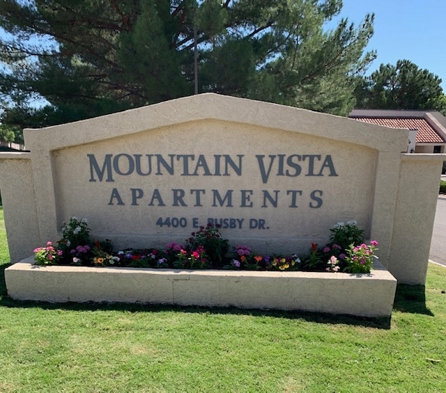Entry Sign - Mountain Vista Apartments