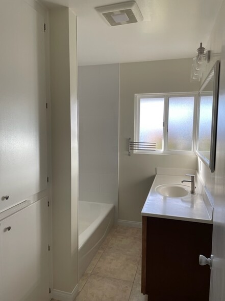 Second bathroom - 5631 E Vernon St