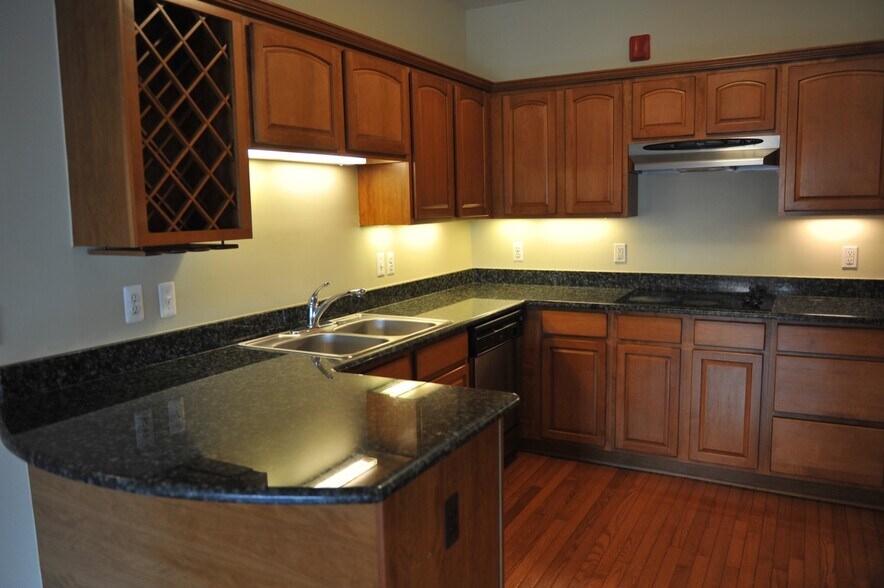 Building Photo - 25642 Portico Ln