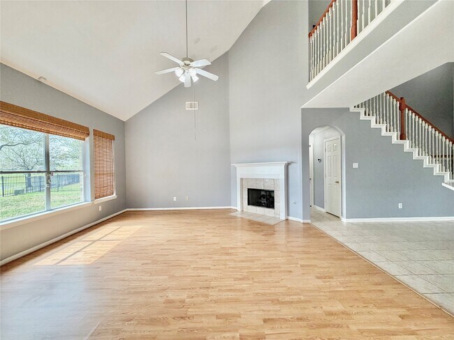 Building Photo - 24327 Lanning Dr