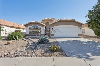 Building Photo - 9841 W Tonopah Dr