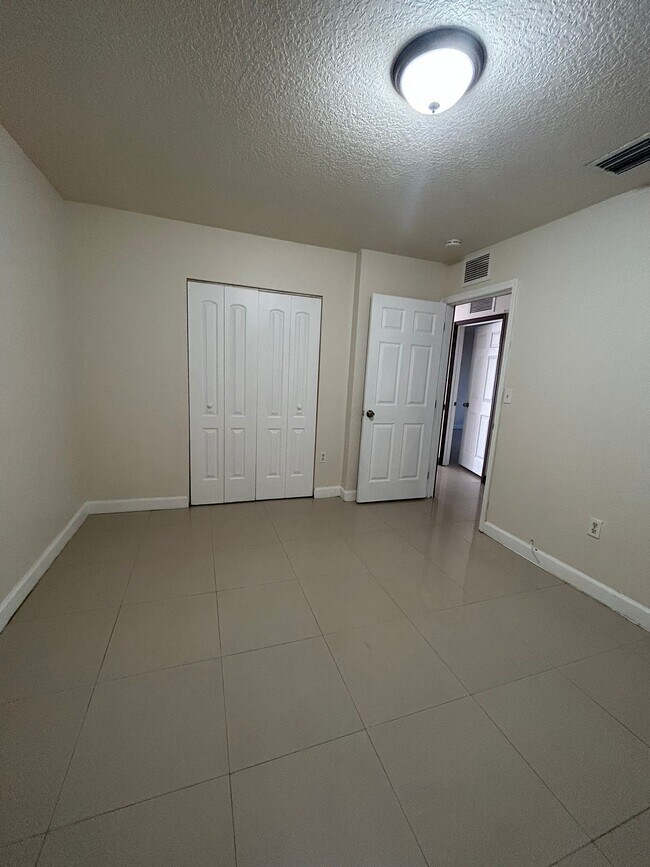 Building Photo - 1257 NW 55th Terrace