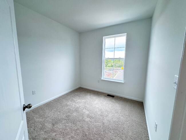 Building Photo - 3140 Eton Pl