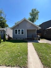 Building Photo - 1320 Fairlawn Ave