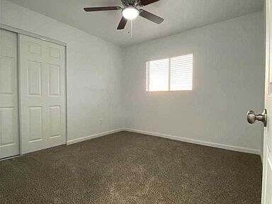 Building Photo - 2533 S Olivia Ave