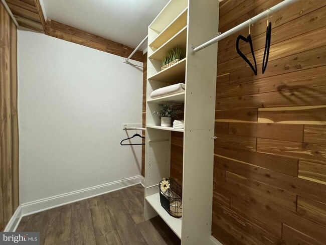 Building Photo - 1581 Skinners Turn Rd