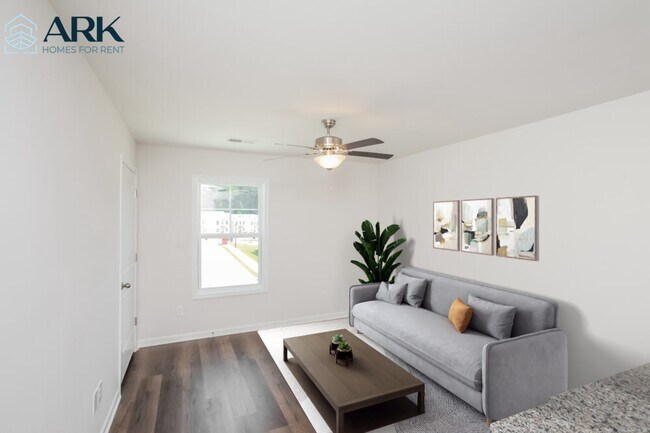 Building Photo - 317 Noble Ln