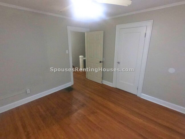 Building Photo - 377 S Emerson Ave