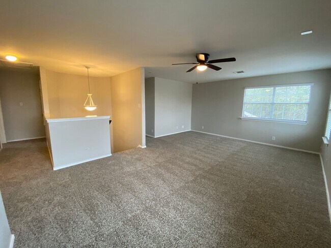 Building Photo - FALL INTO A NEW HOME WITH OUR MOVE-IN SPECIALS!