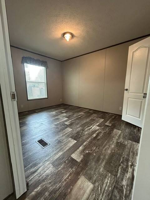 Building Photo - 2405 FL-60