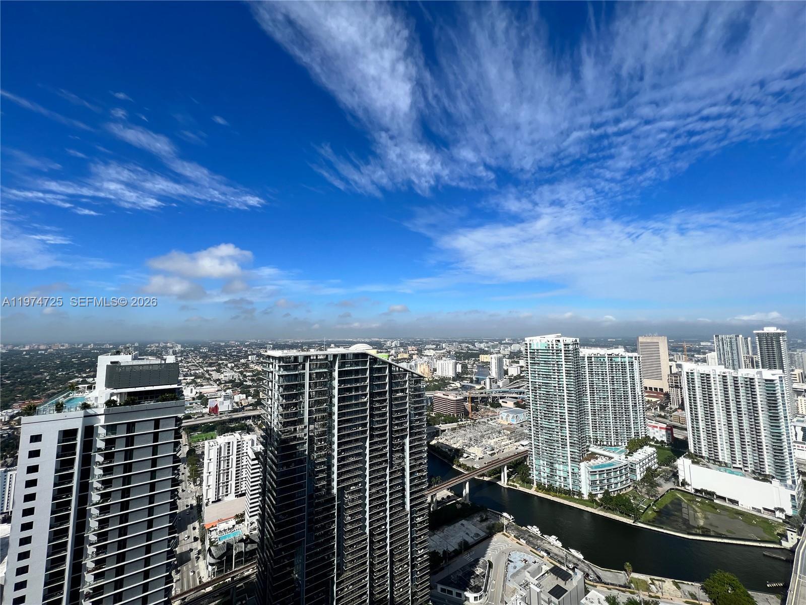 Building Photo - 801 S Miami Ave