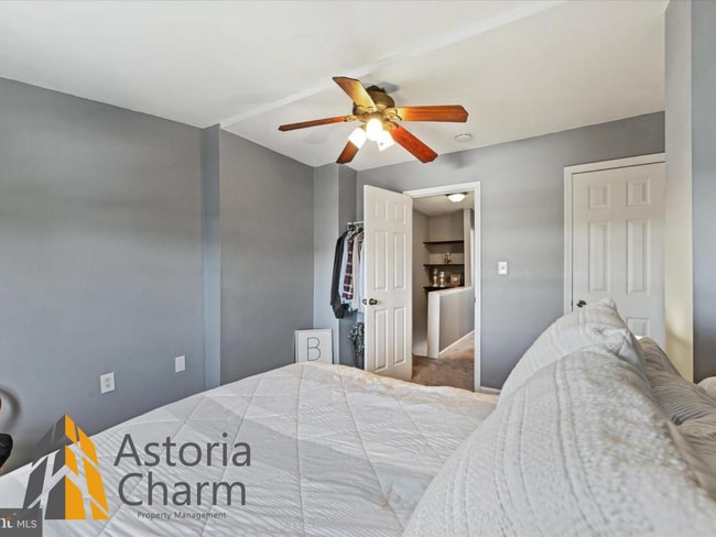 Building Photo - Beautifully Renovated 2-Bed, 1-Bath with P...