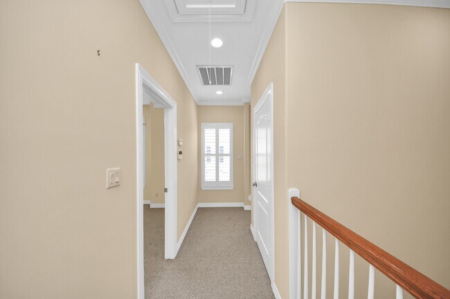 Building Photo - 2930 Brompton Square Dr
