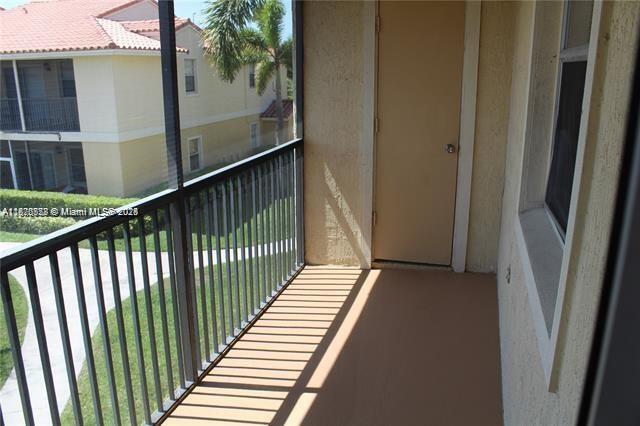 Building Photo - 1247 SW 46th Ave