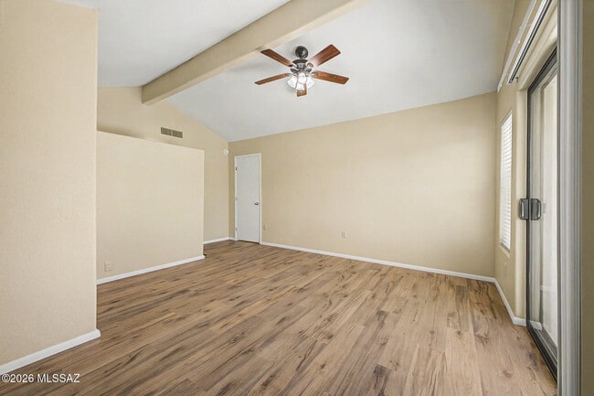 Building Photo - 5250 Woodspring Dr