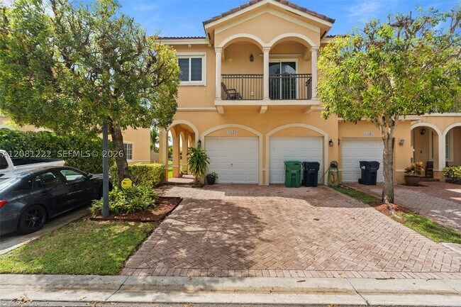 Building Photo - 16570 SW 70th St