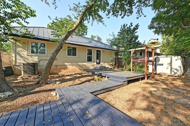 Building Photo - 5304 China Berry Rd