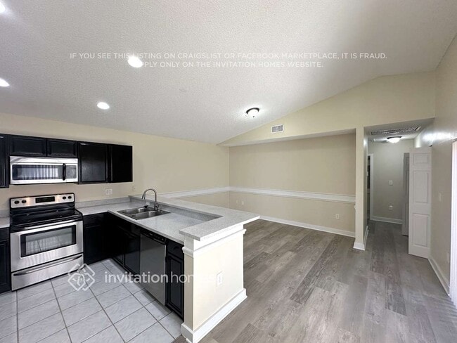 Building Photo - 15624 SW 96th Terrace