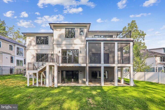 Building Photo - 7807 Winterberry Pl