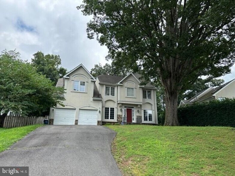 Primary Photo - 3359 Roundtree Estates Ct
