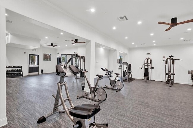 Building Photo - 12814 Englemann Dr