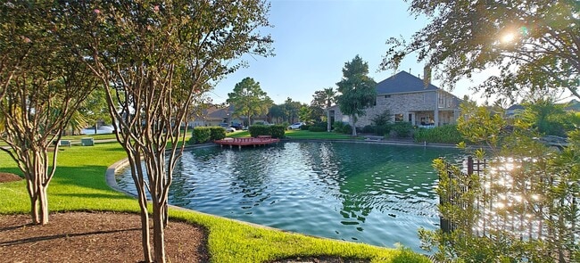 Building Photo - 10203 Ripple Lake Dr