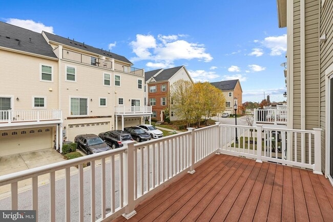 Building Photo - 7035 Southmoor St