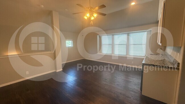 Building Photo - 1112 Snowbird Dr