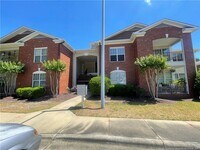 Building Photo - 509 Meadowland Ct